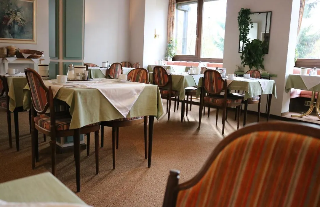 Hotel Brunnenhof-1
